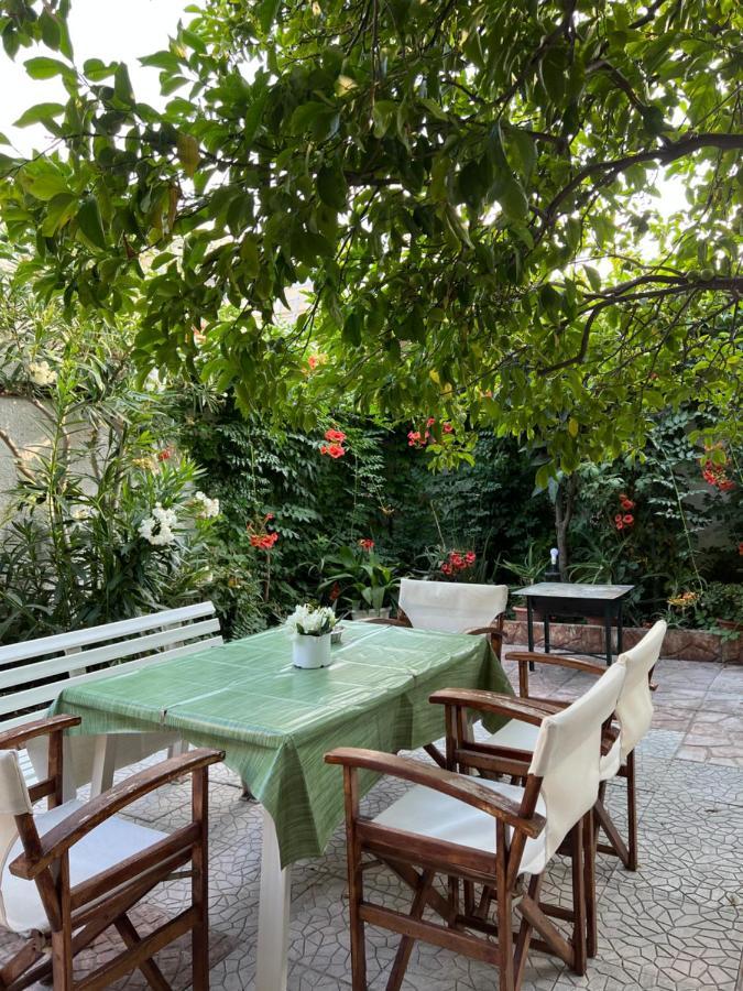 Corinth Cosy Guesthouse-Souterrain With Garden In City Center מראה חיצוני תמונה
